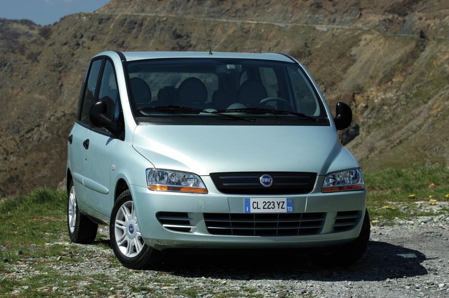  Fiat Multipla 2004 года  (WW) (фото 27 из 44)